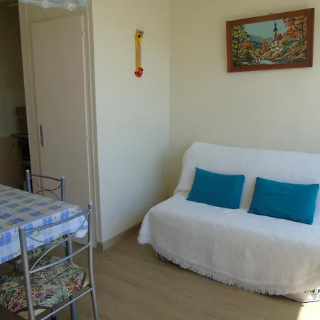 Le Voilier * 圣让-德蒙