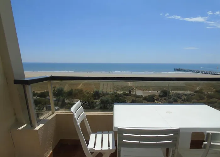 Le Voilier 생장드몽